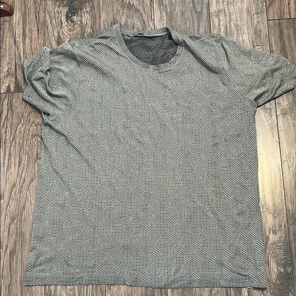 Men's Gray swiftly  T-Shirt lululemon
